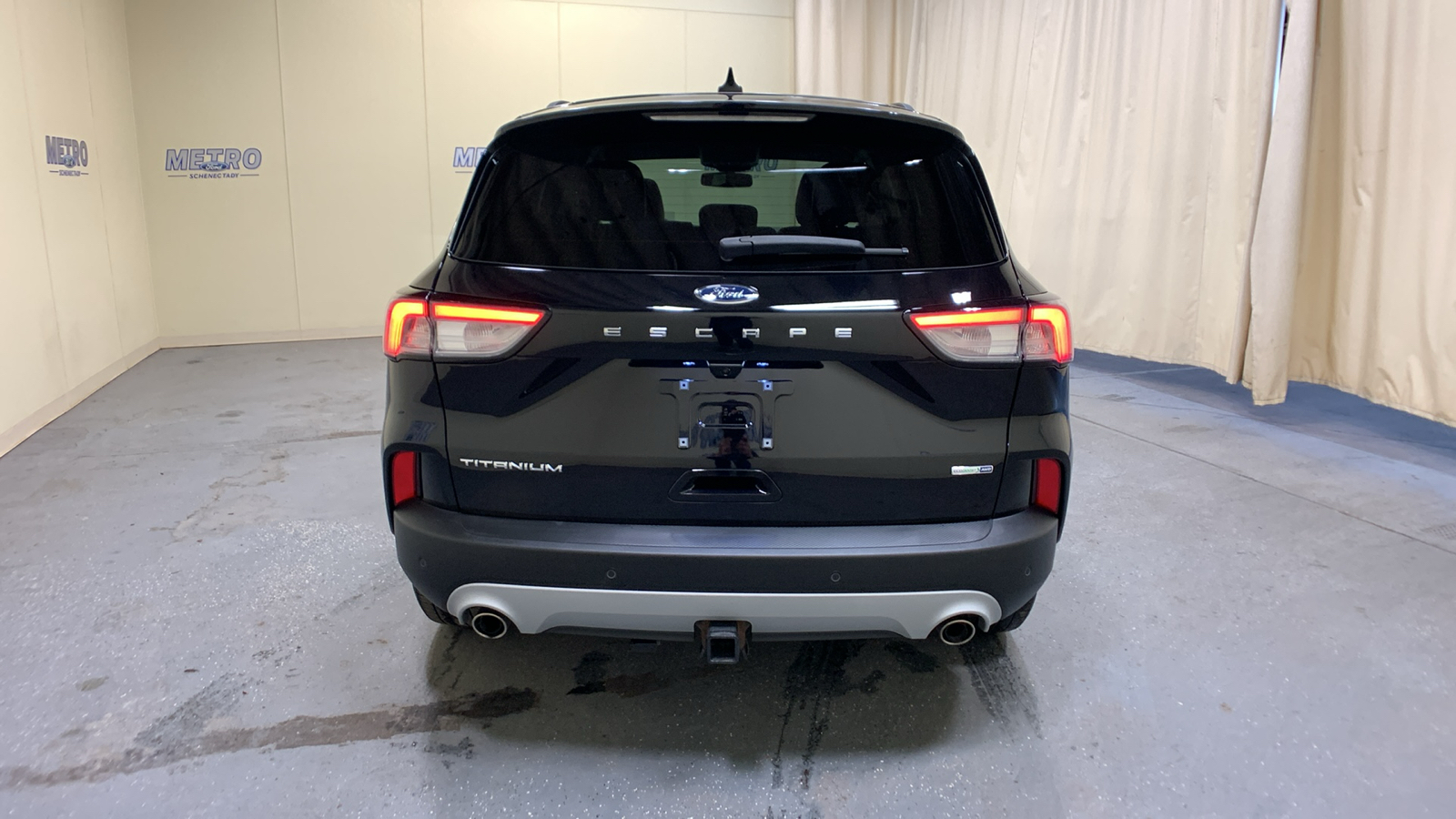 2020 Ford Escape Titanium 4