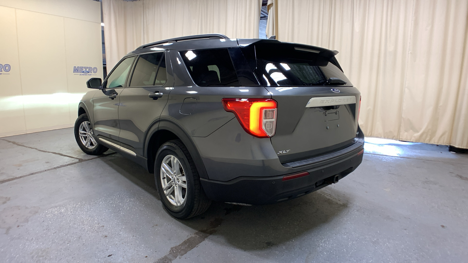 2020 Ford Explorer XLT 5