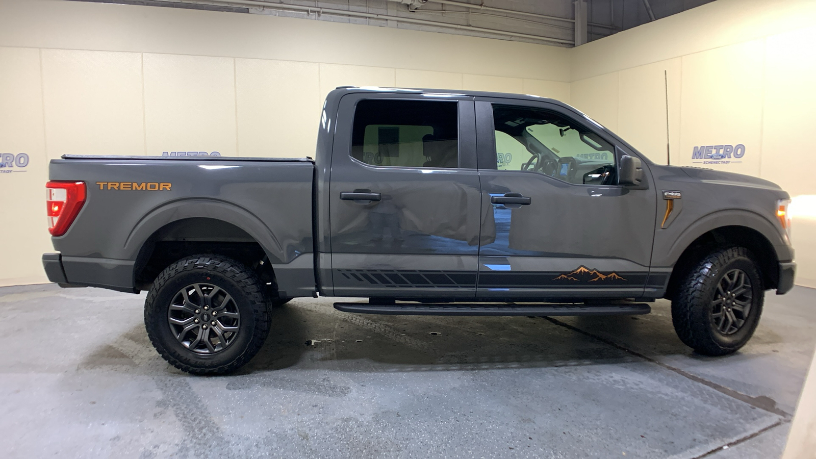 2021 Ford F-150 Tremor 2