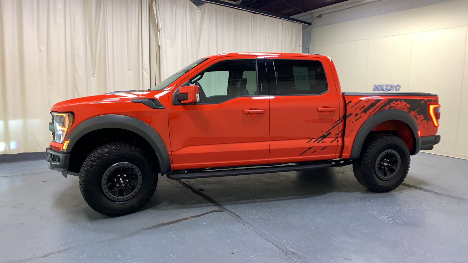 2023 Ford F-150 Raptor 6