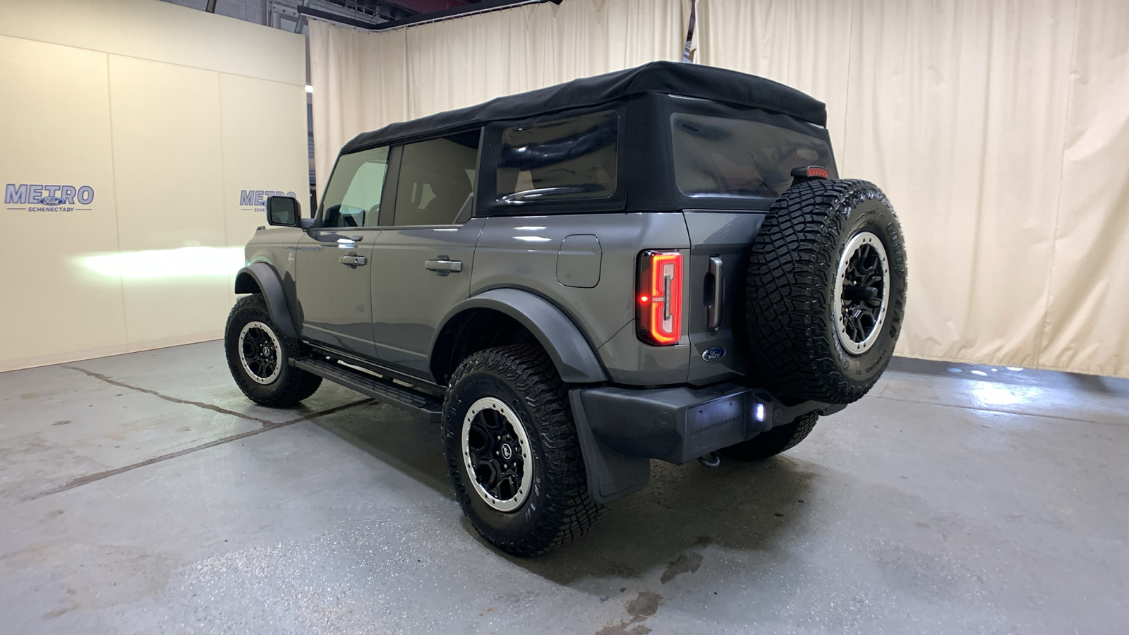 2021 Ford Bronco Outer Banks 5