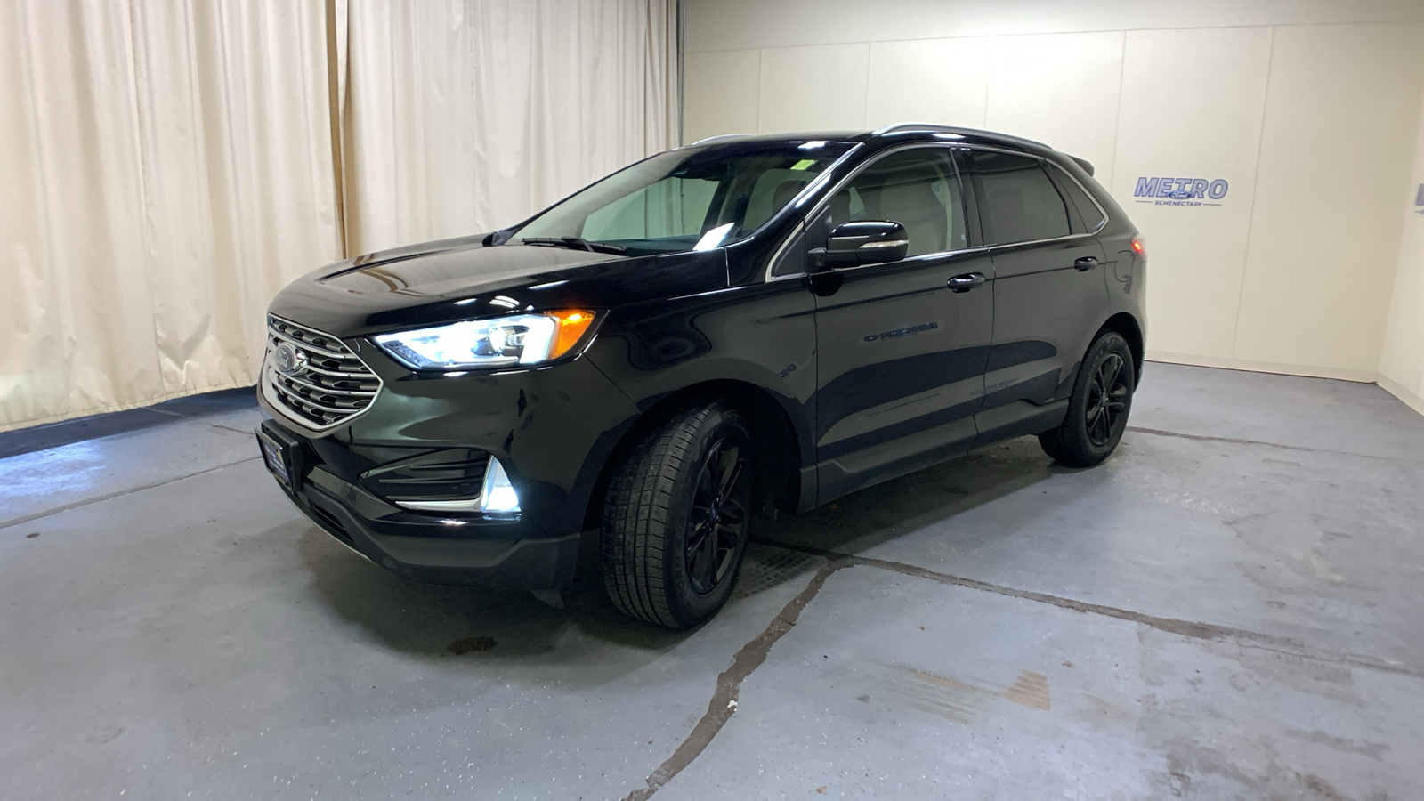 2020 Ford Edge SEL 7