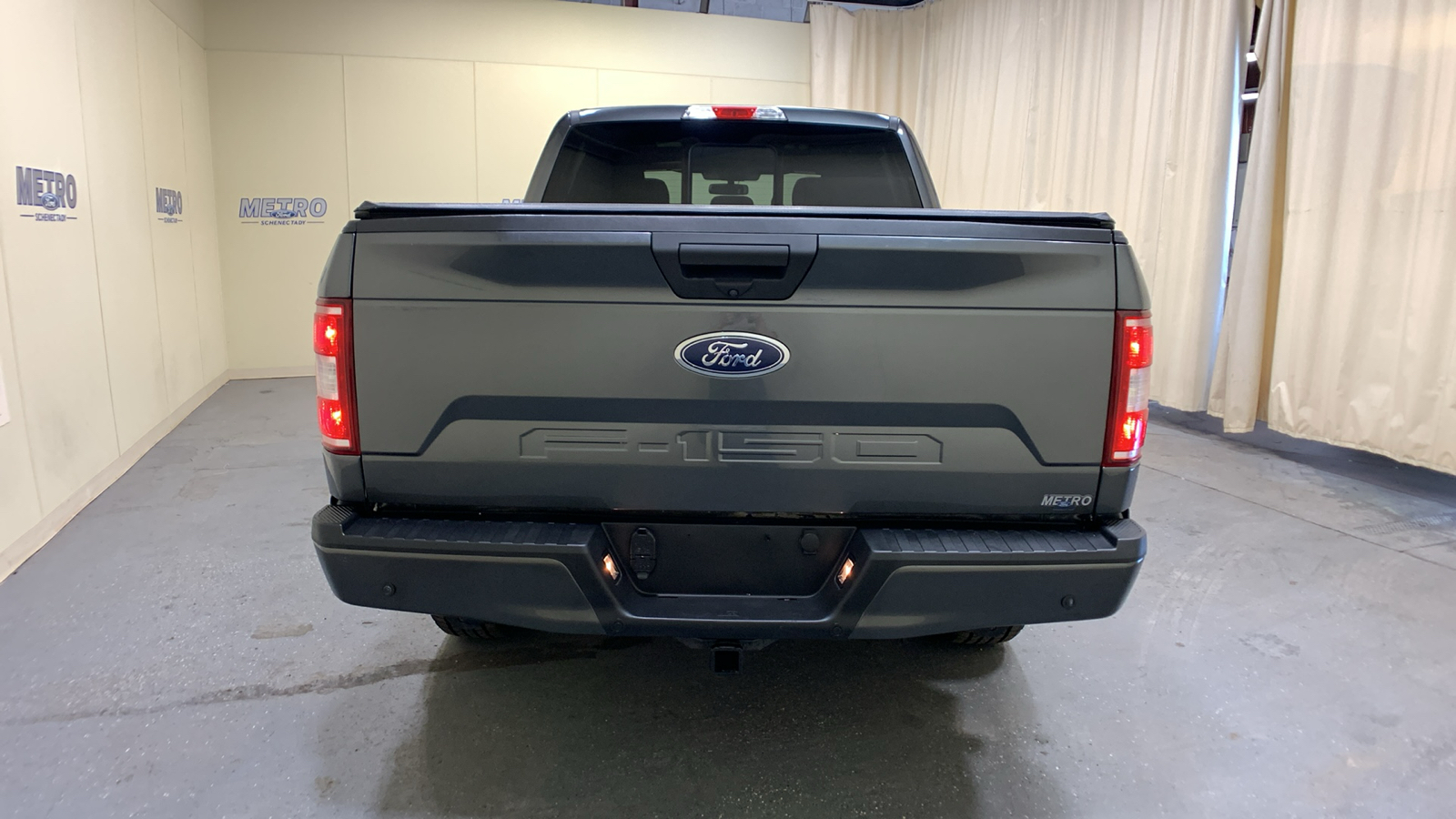 2019 Ford F-150 XLT 4