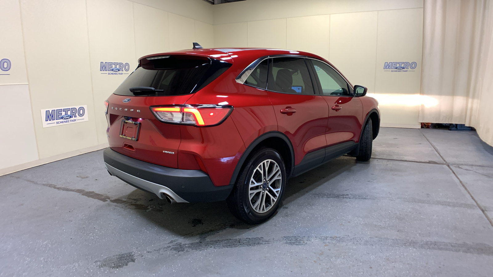 2022 Ford Escape SEL 3