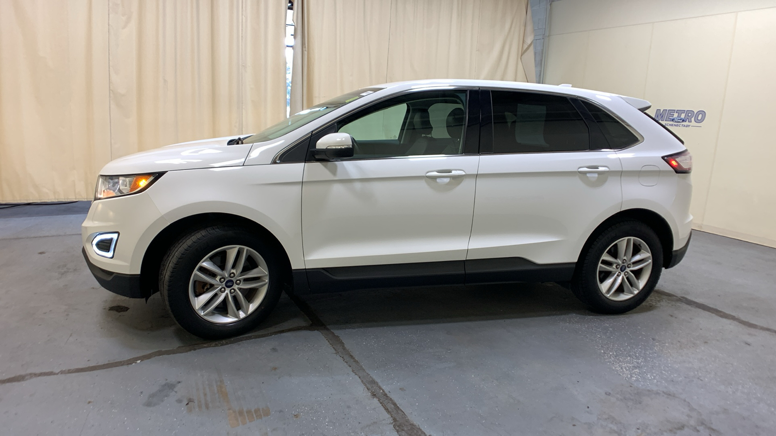 2018 Ford Edge SEL 6