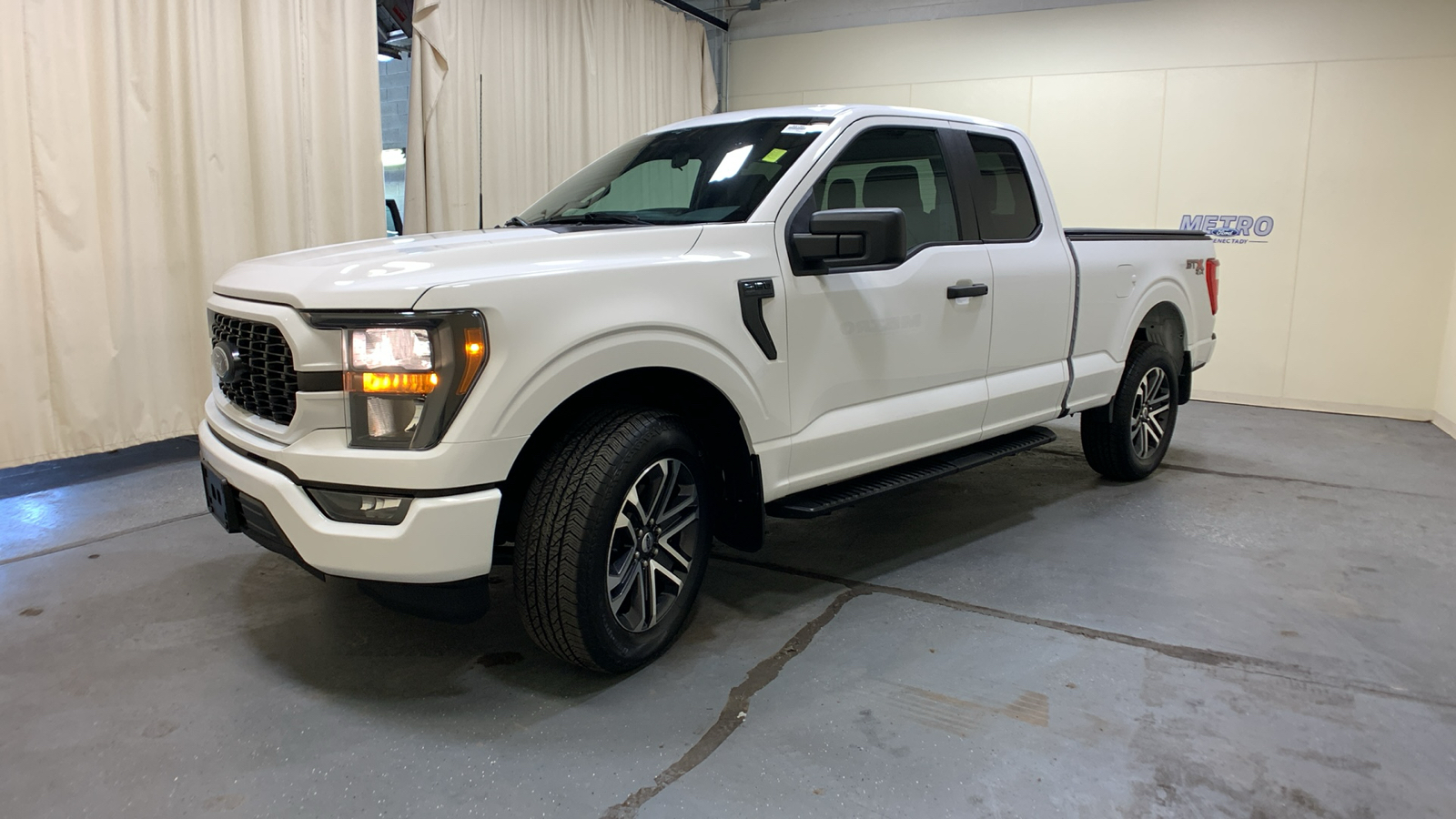 2023 Ford F-150 XL 39