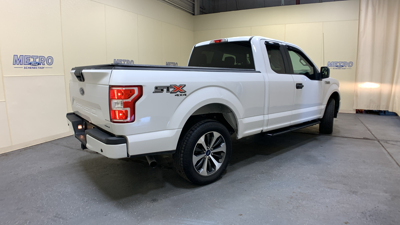 2020 Ford F-150 XL 3