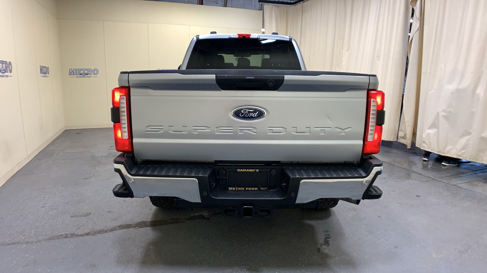 2023 Ford F-250SD XLT 4