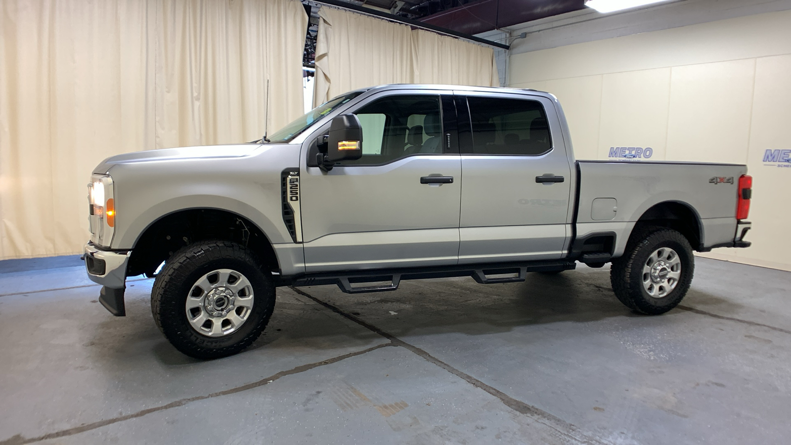 2023 Ford F-250SD XLT 6