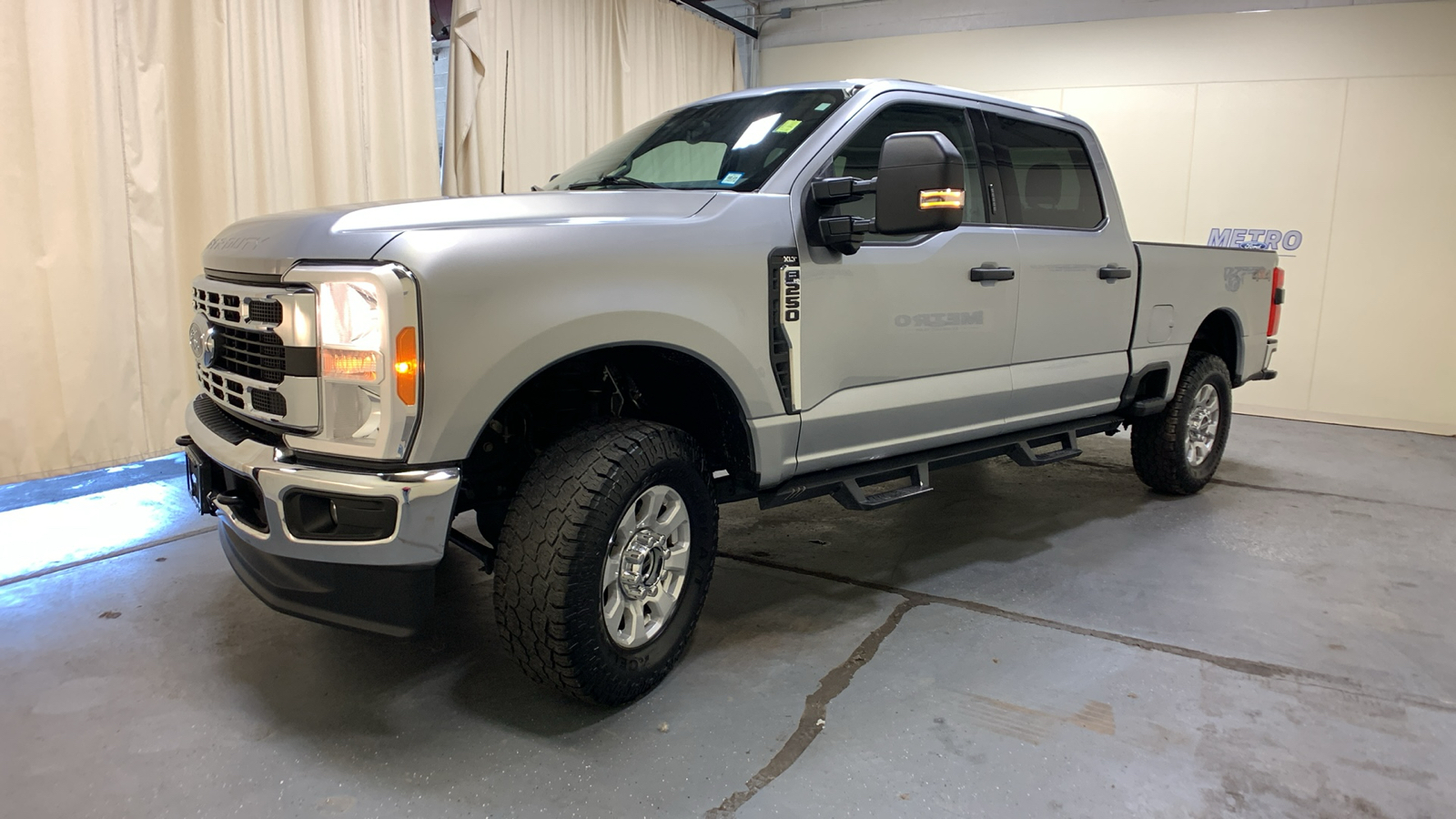 2023 Ford F-250SD XLT 42