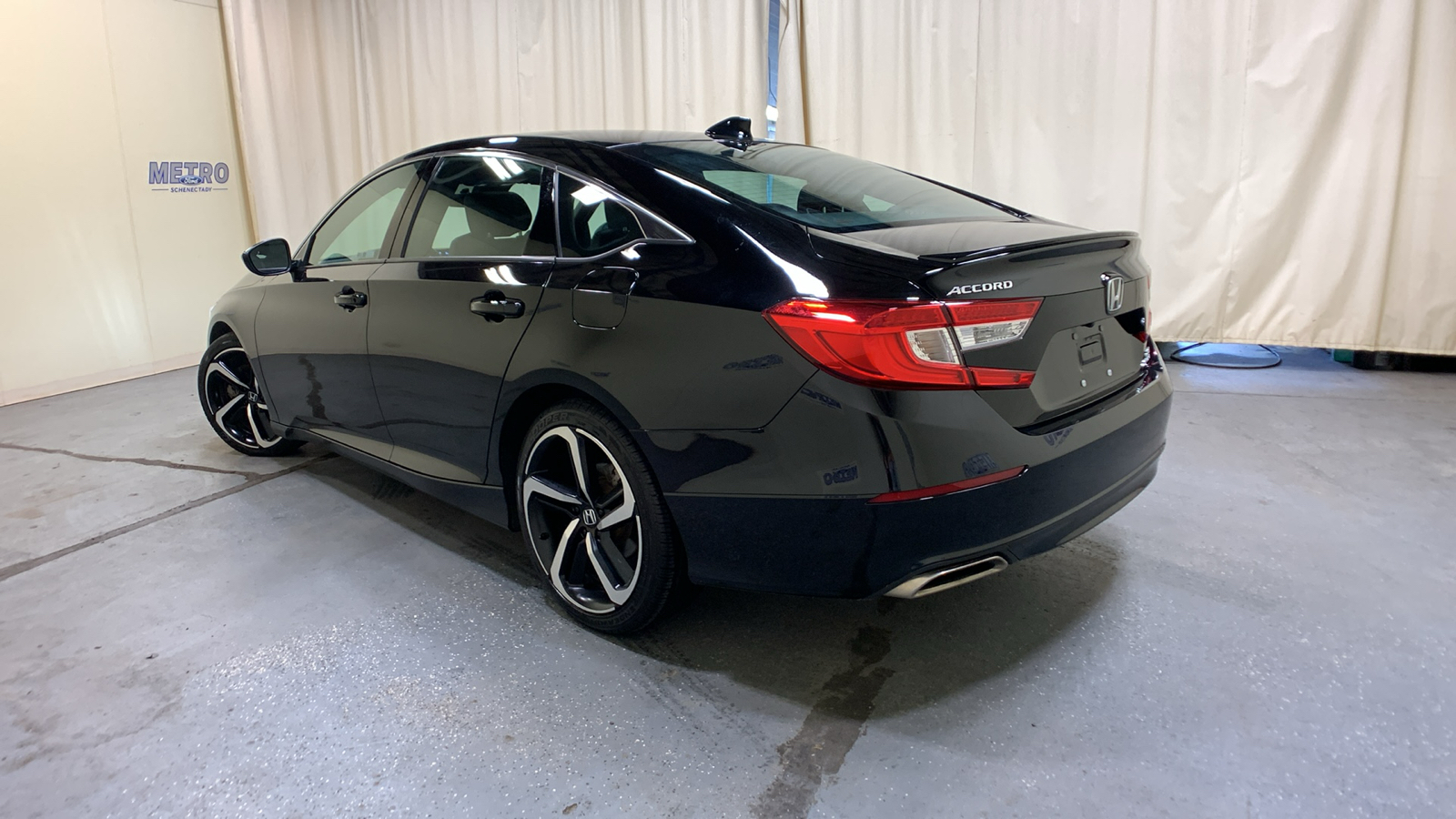 2021 Honda Accord Sport 2.0T 5