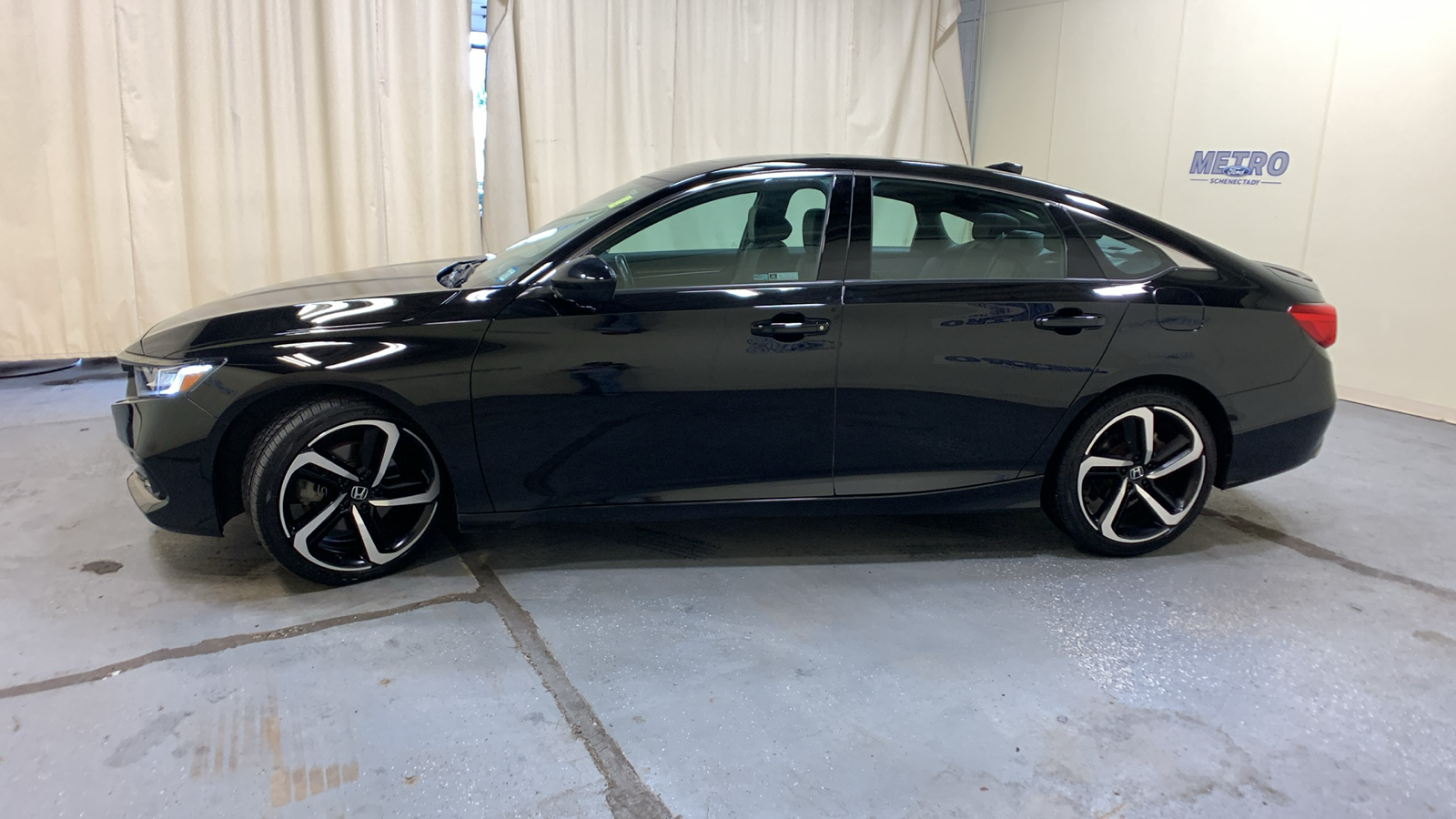 2021 Honda Accord Sport 2.0T 6