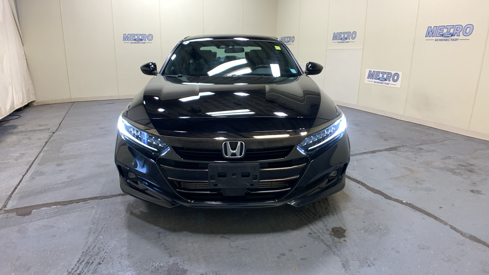 2021 Honda Accord Sport 2.0T 8