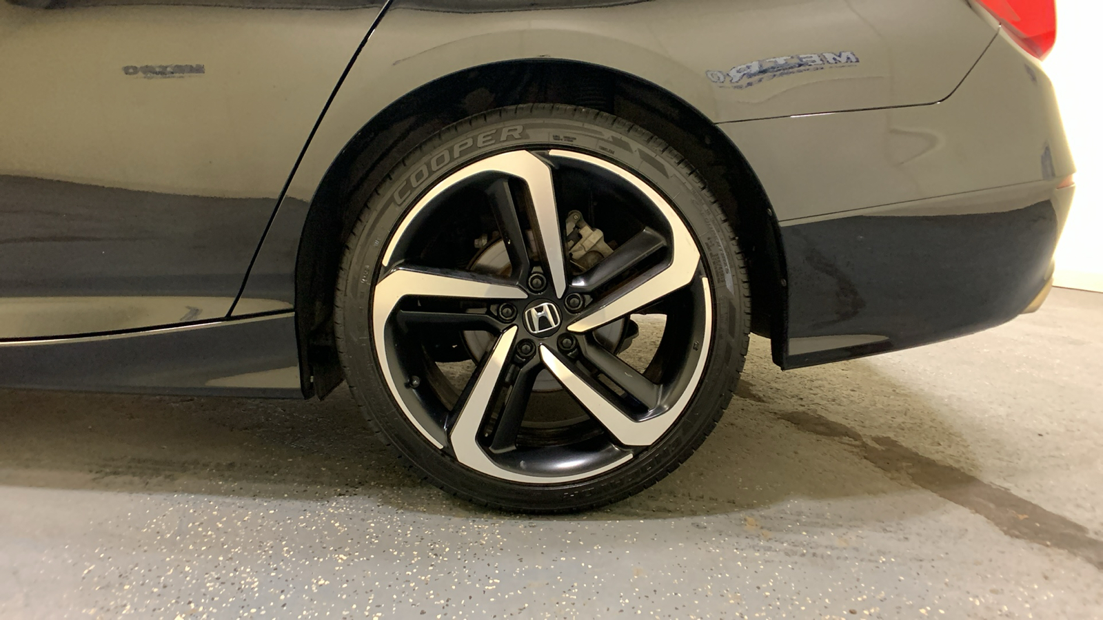 2021 Honda Accord Sport 2.0T 19