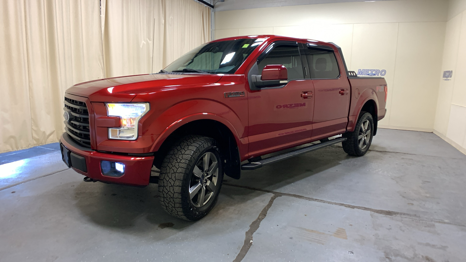 2016 Ford F-150 XLT 43