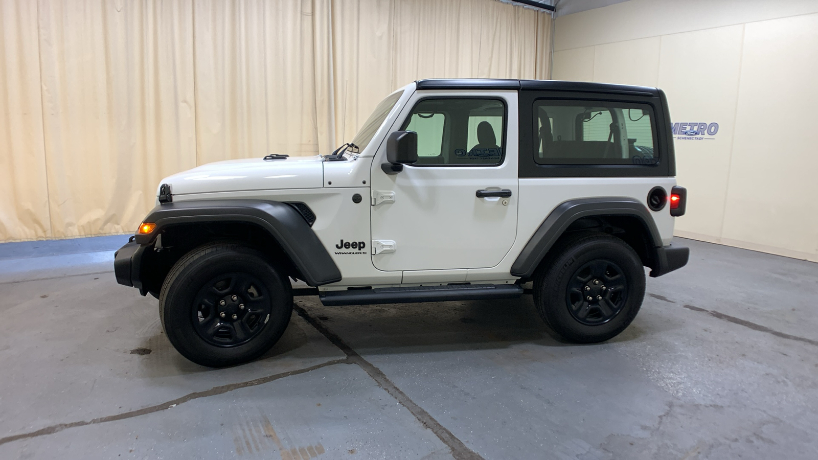 2023 Jeep Wrangler Sport 6