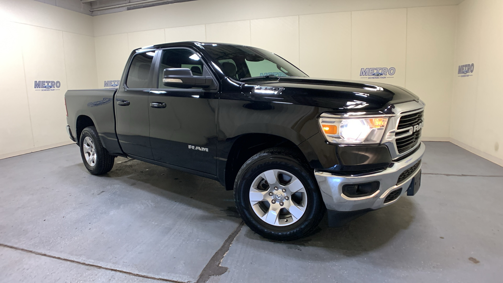 2021 Ram 1500 Big Horn/Lone Star 1