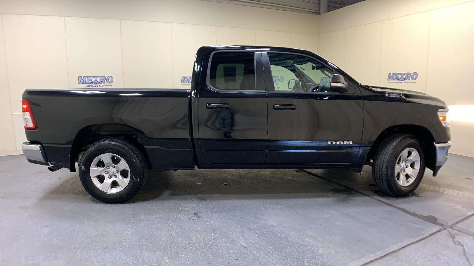 2021 Ram 1500 Big Horn/Lone Star 2