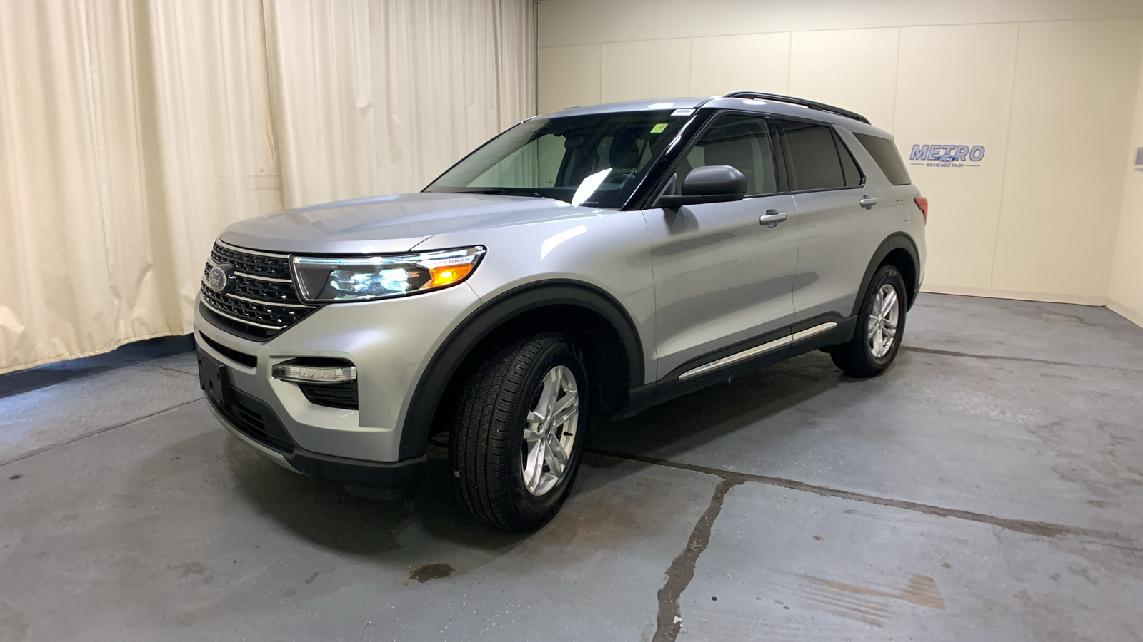 2022 Ford Explorer XLT 48