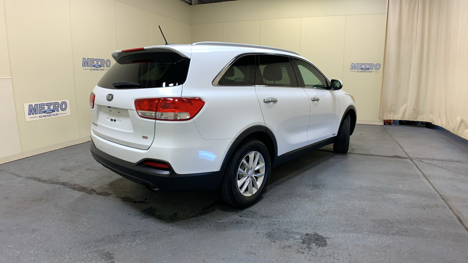 2017 Kia Sorento LX 3