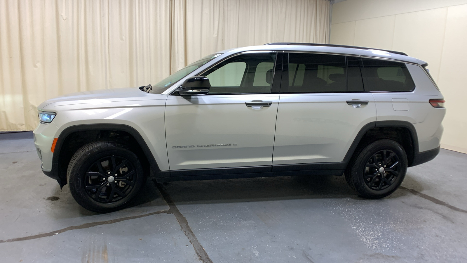 2021 Jeep Grand Cherokee L Limited 6