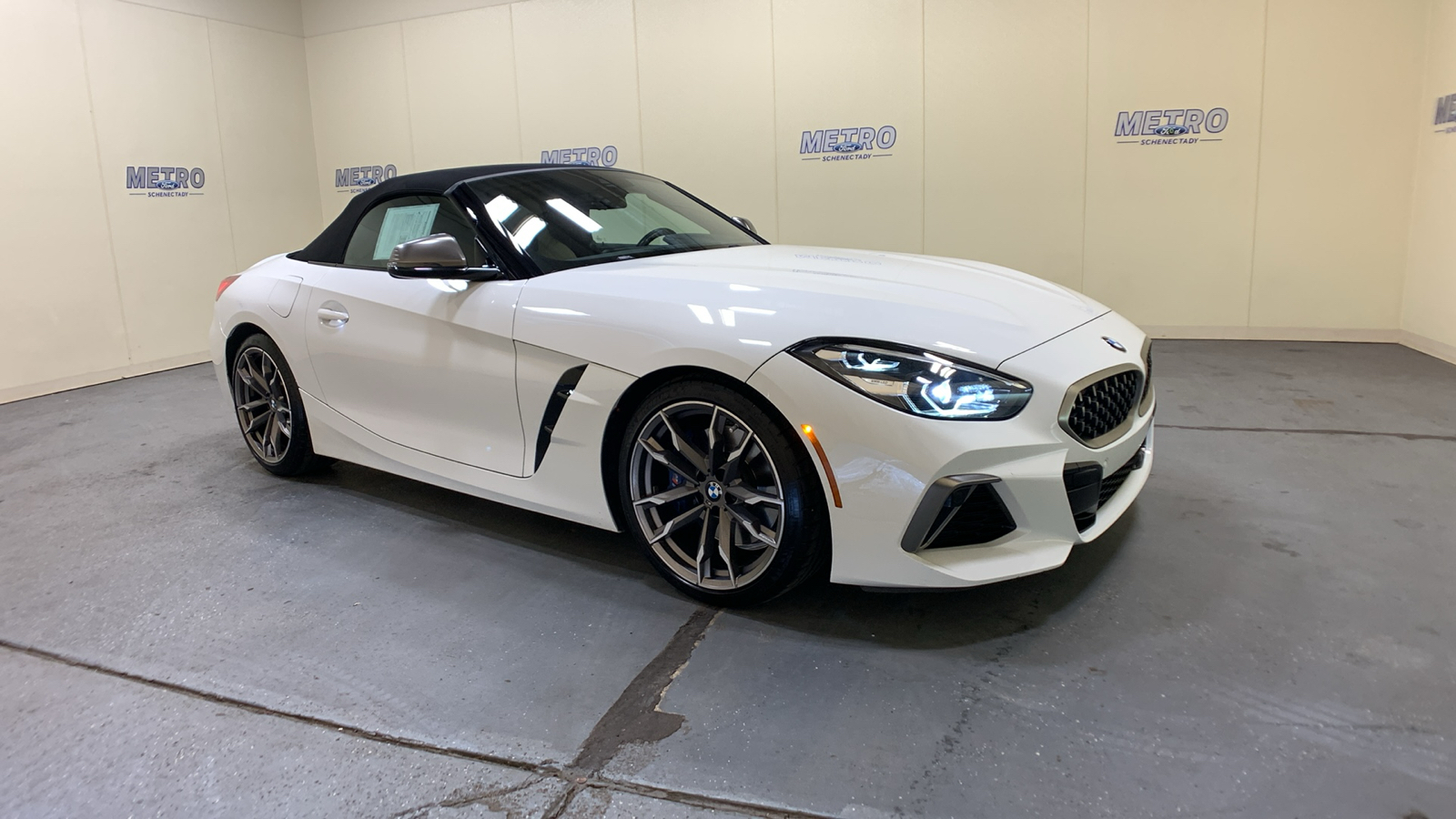 2020 BMW Z4 sDrive M40i 1