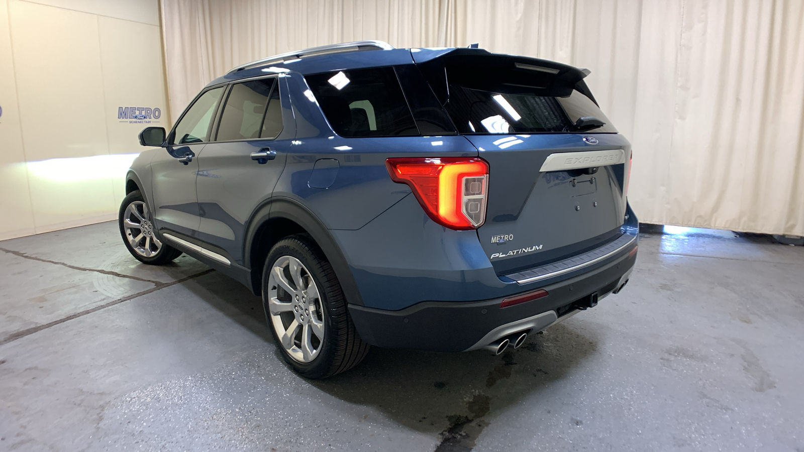 2020 Ford Explorer Platinum 5