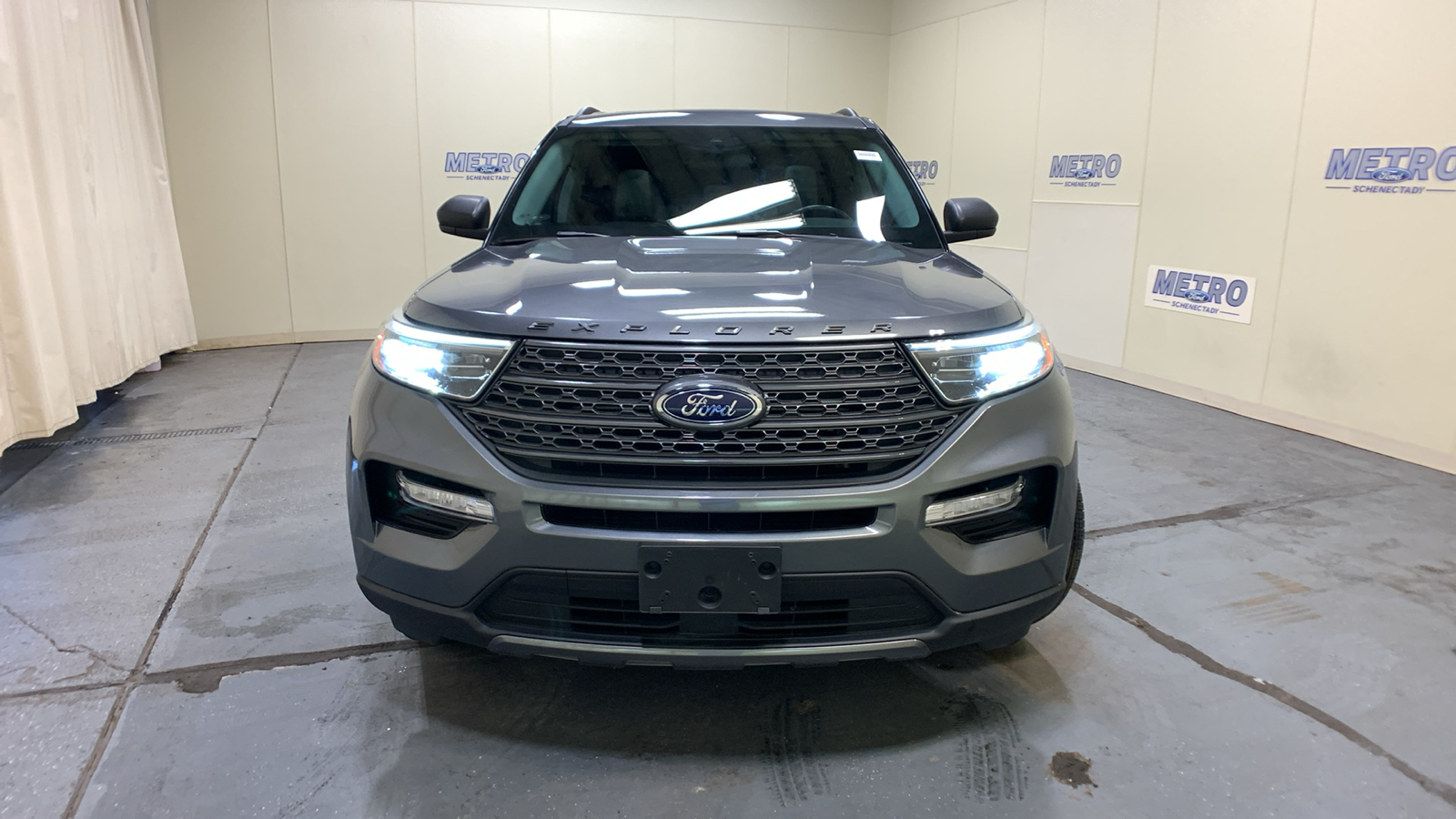 2021 Ford Explorer XLT 8