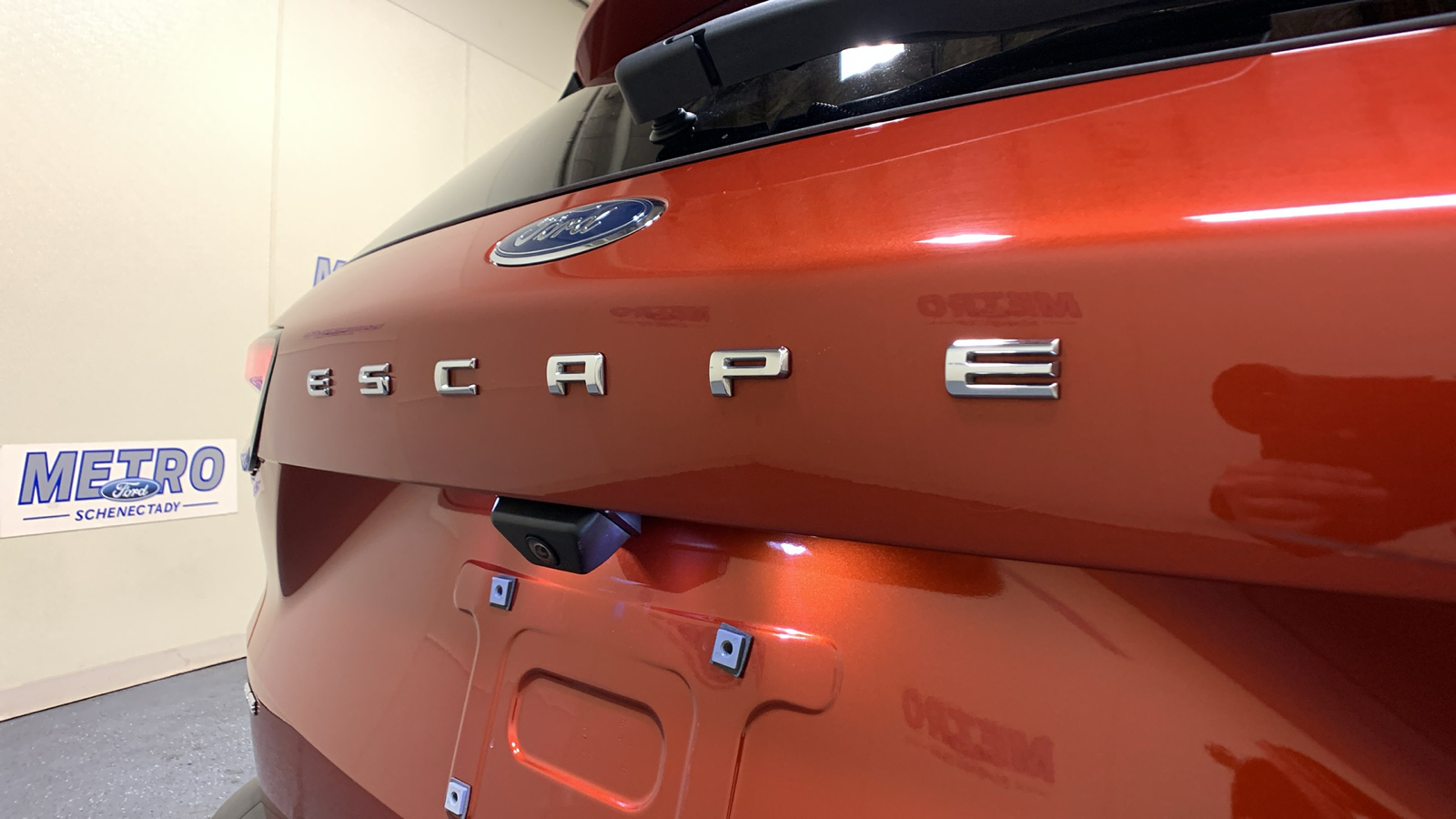 2020 Ford Escape SE 16