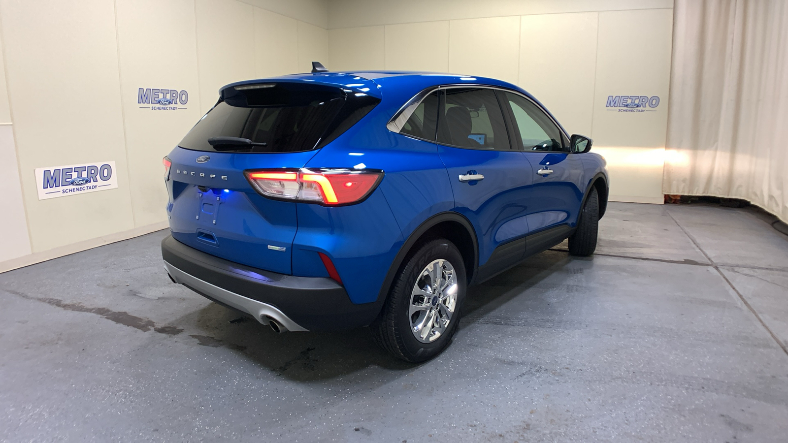 2020 Ford Escape SE 3