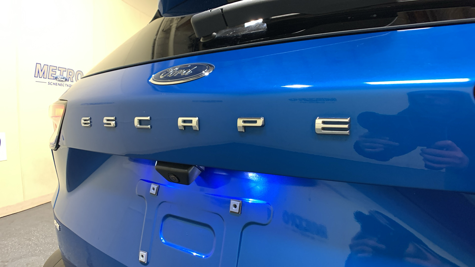 2020 Ford Escape SE 16