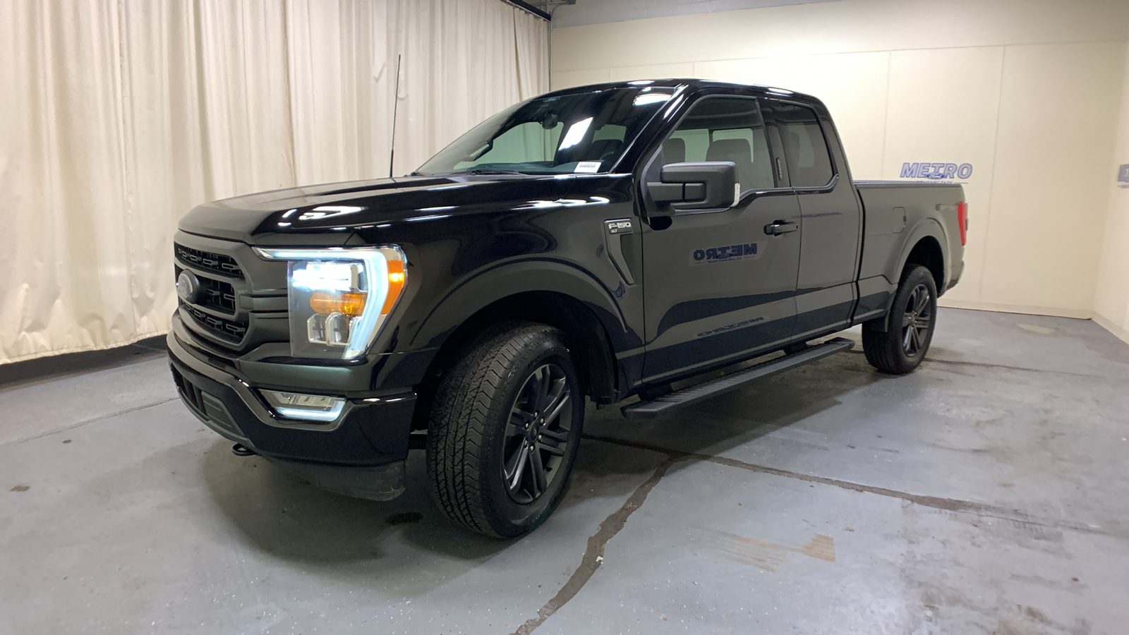 2022 Ford F-150 XLT 7