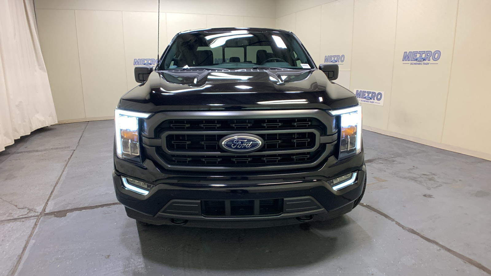 2022 Ford F-150 XLT 8