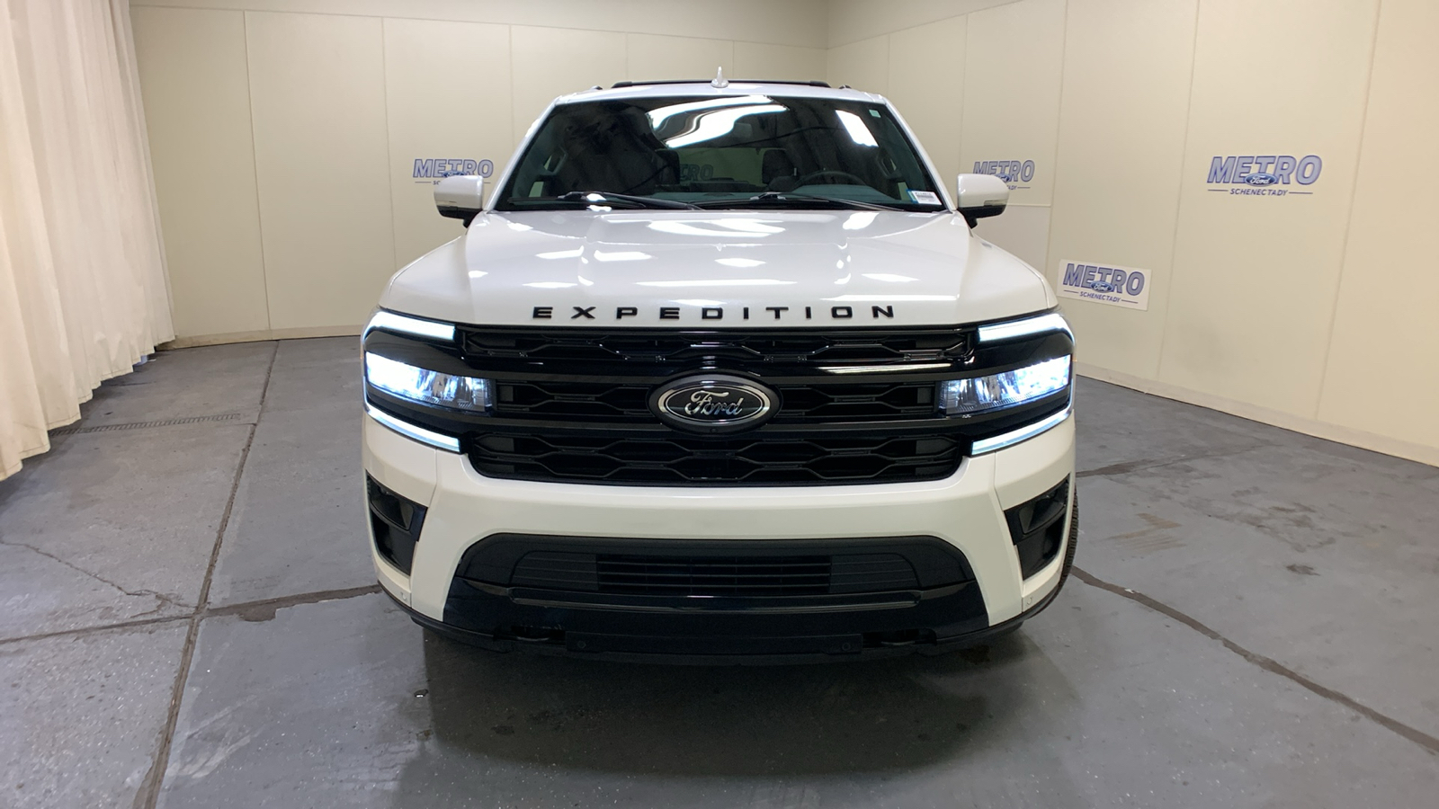 2023 Ford Expedition Limited 52