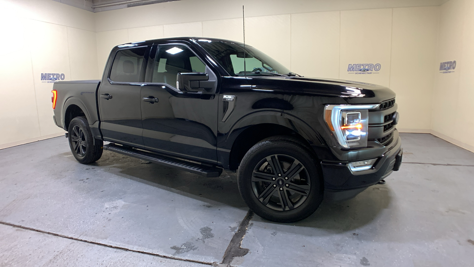 2021 Ford F-150 Lariat 1