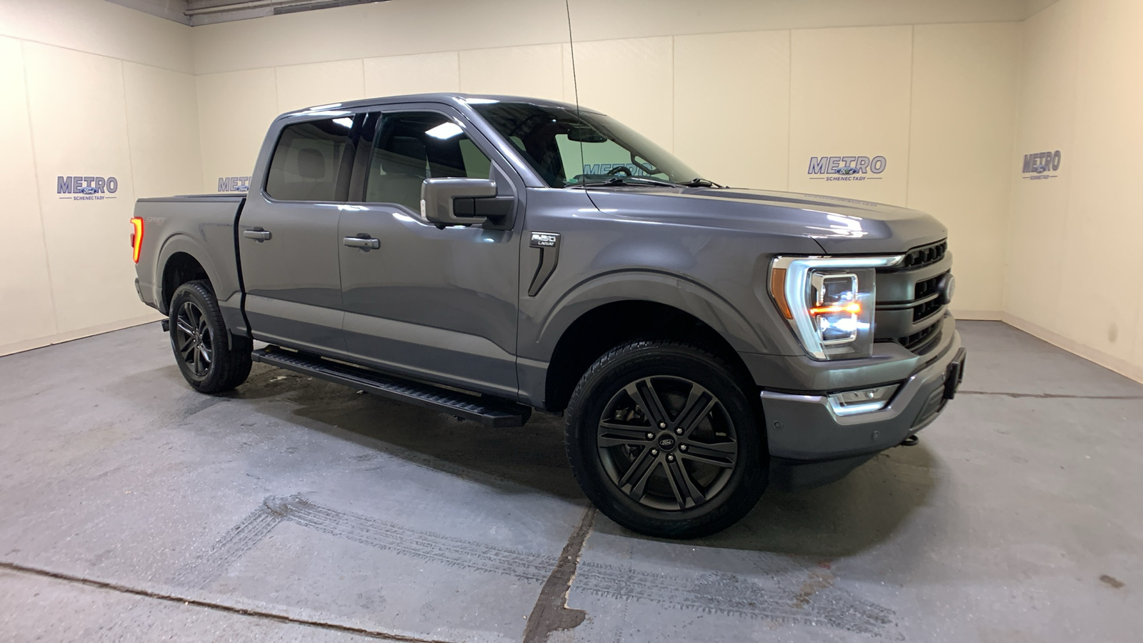 2021 Ford F-150 Lariat 1