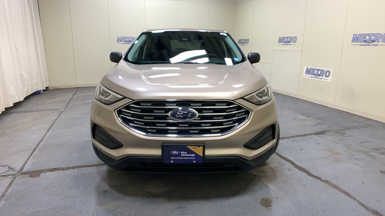 2021 Ford Edge SE 8