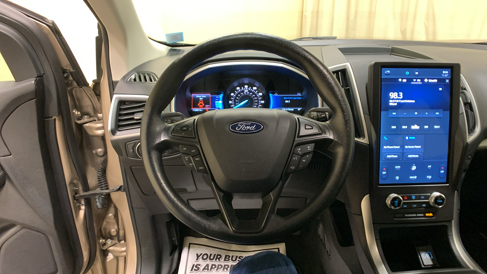 2021 Ford Edge SE 28