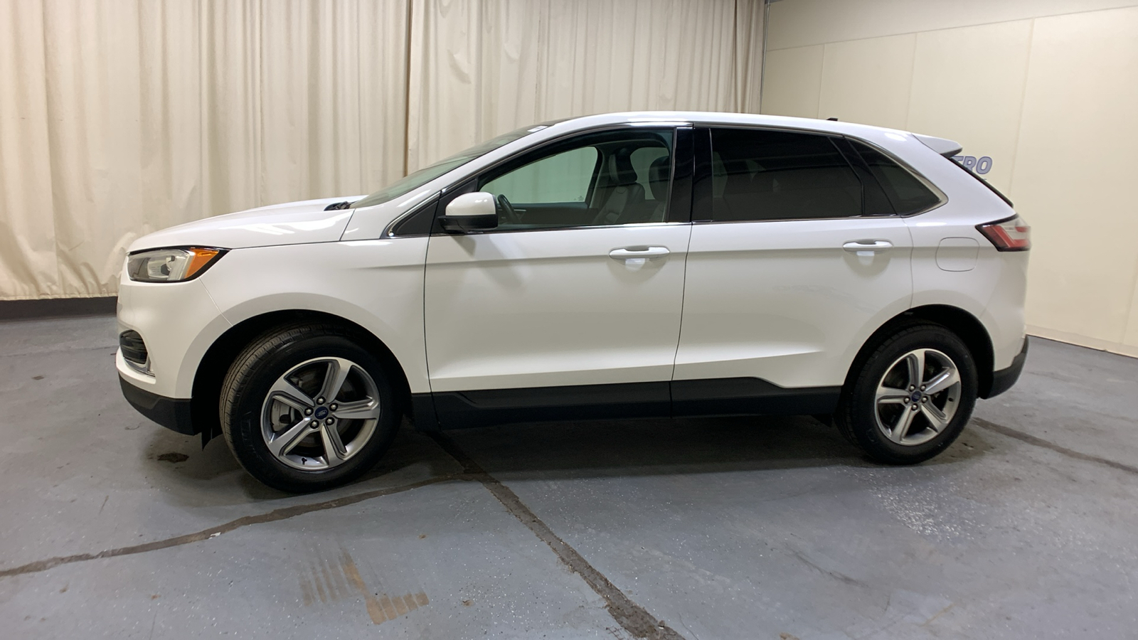 2021 Ford Edge SEL 6