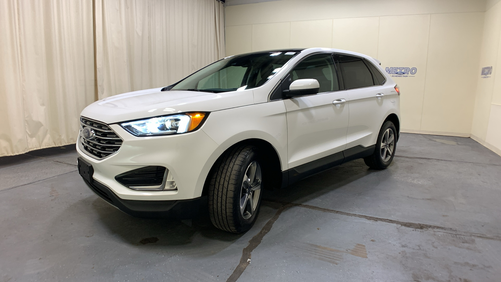 2021 Ford Edge SEL 48