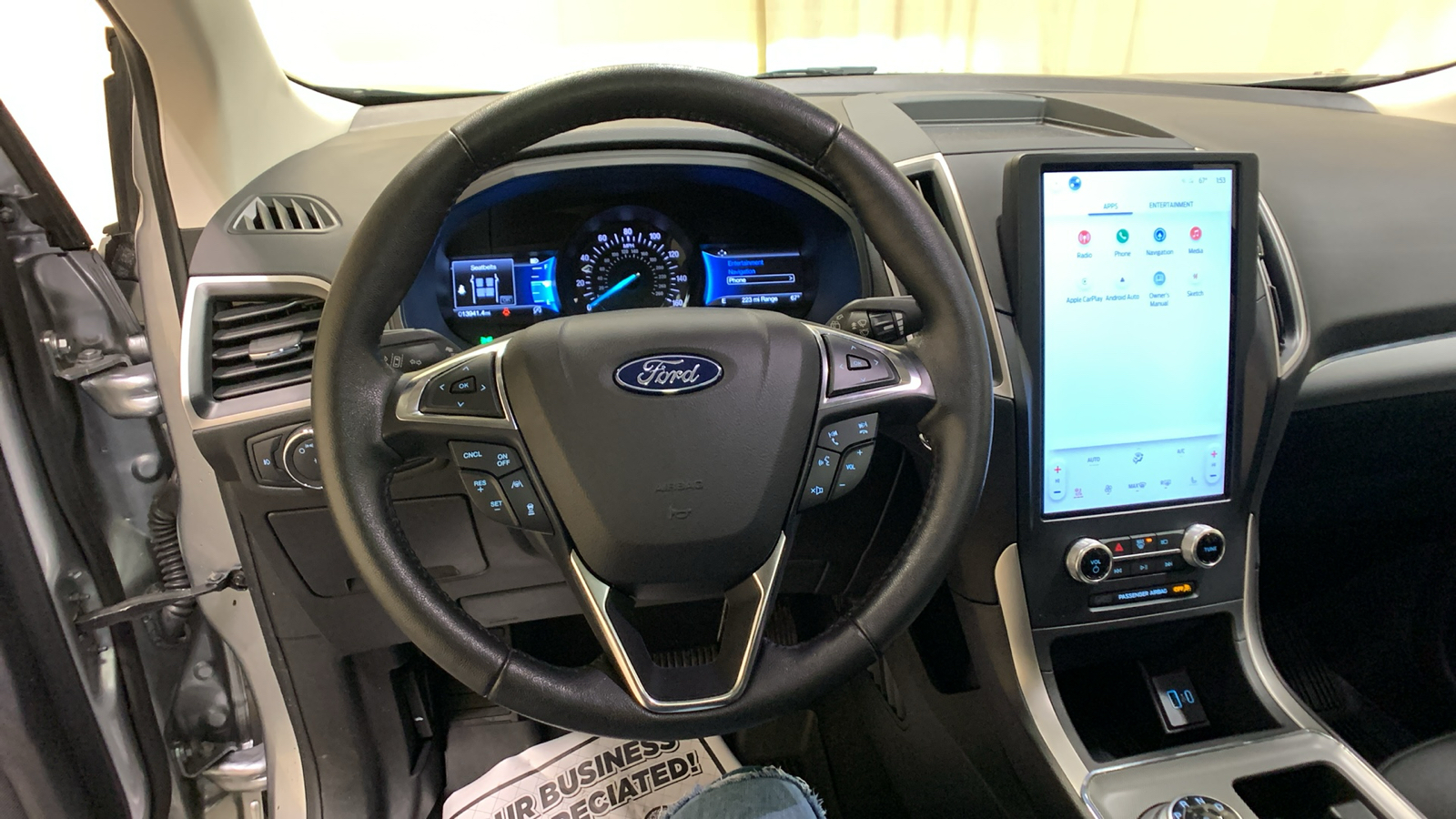 2022 Ford Edge SEL 34