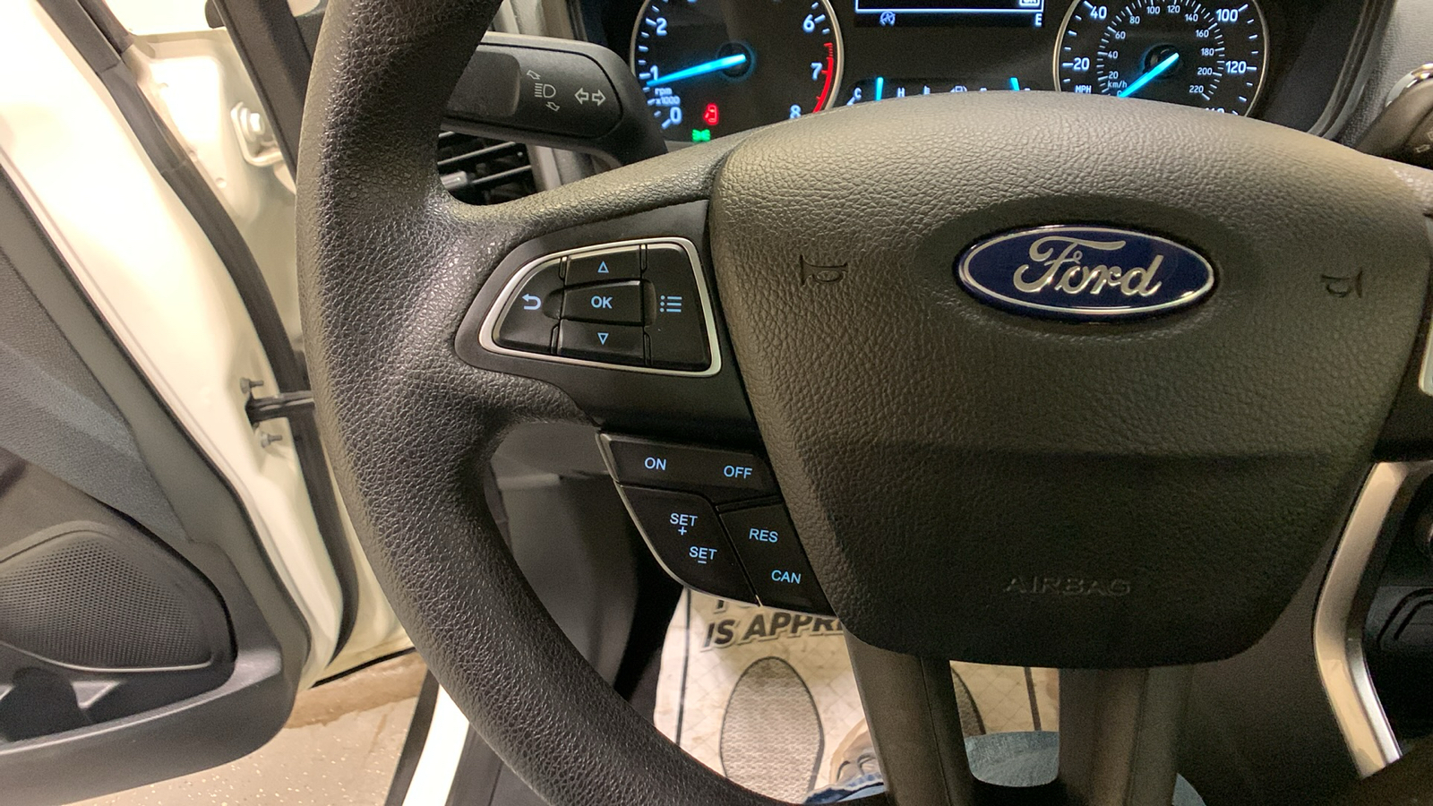 2021 Ford EcoSport SE 32