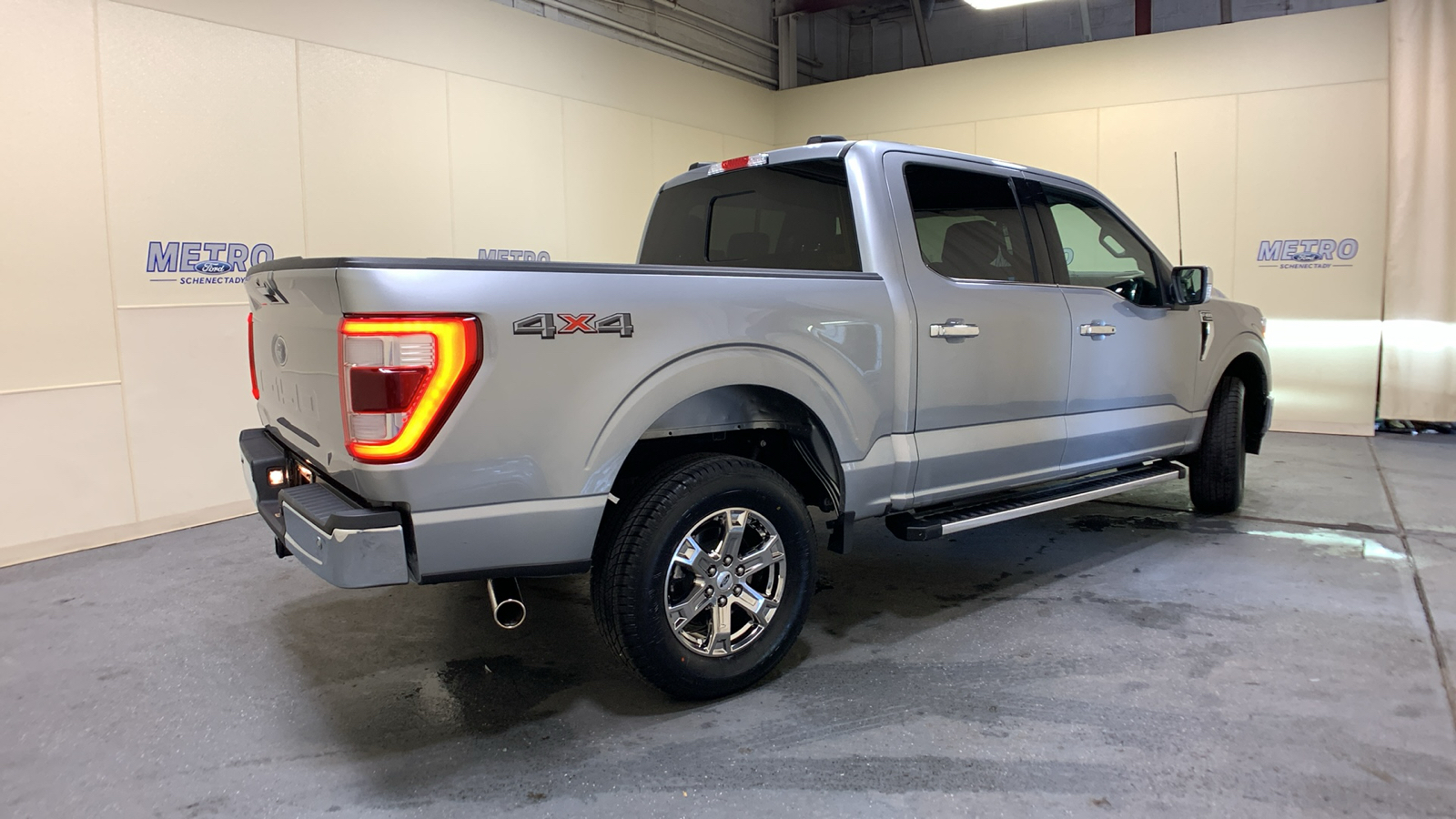 2023 Ford F-150 Lariat 3