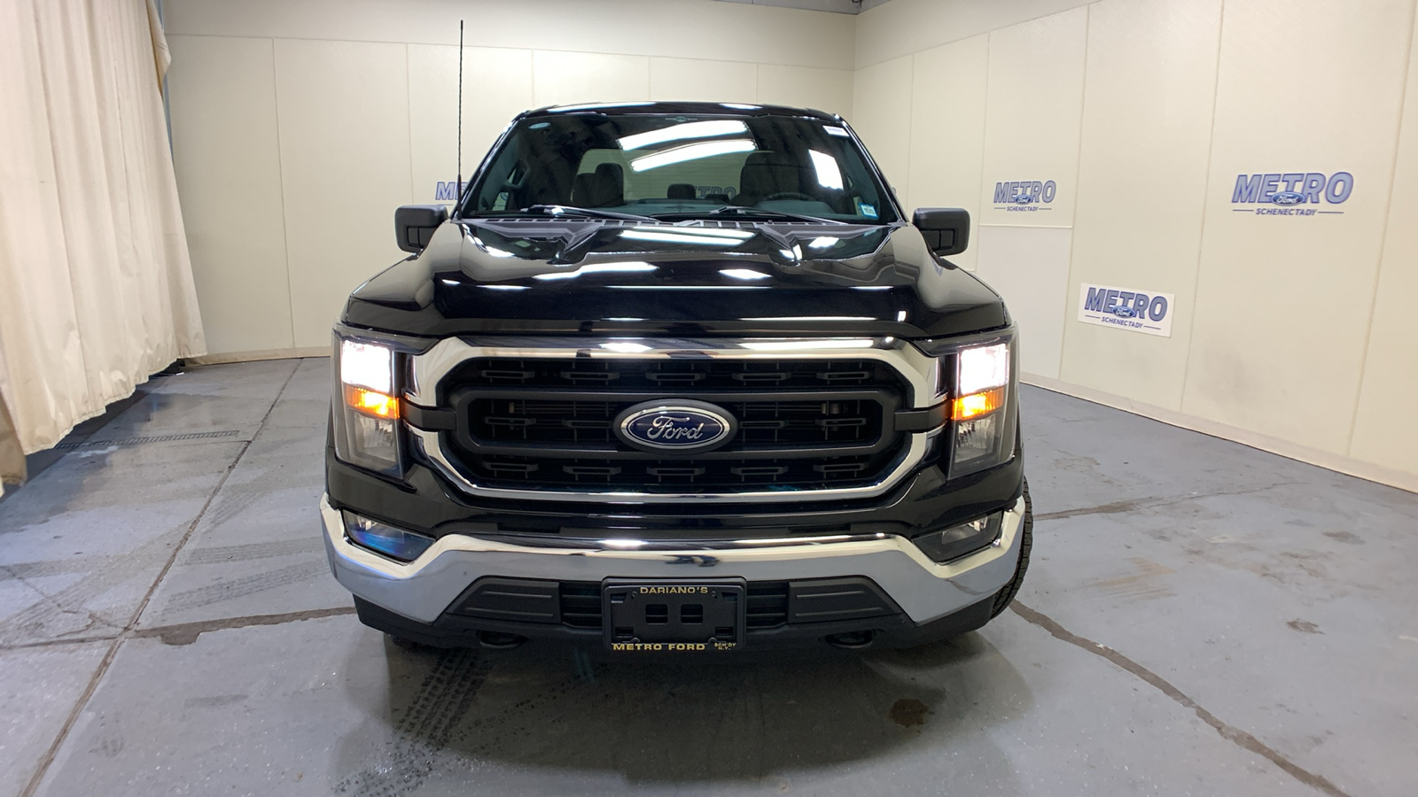 2023 Ford F-150 XLT 8