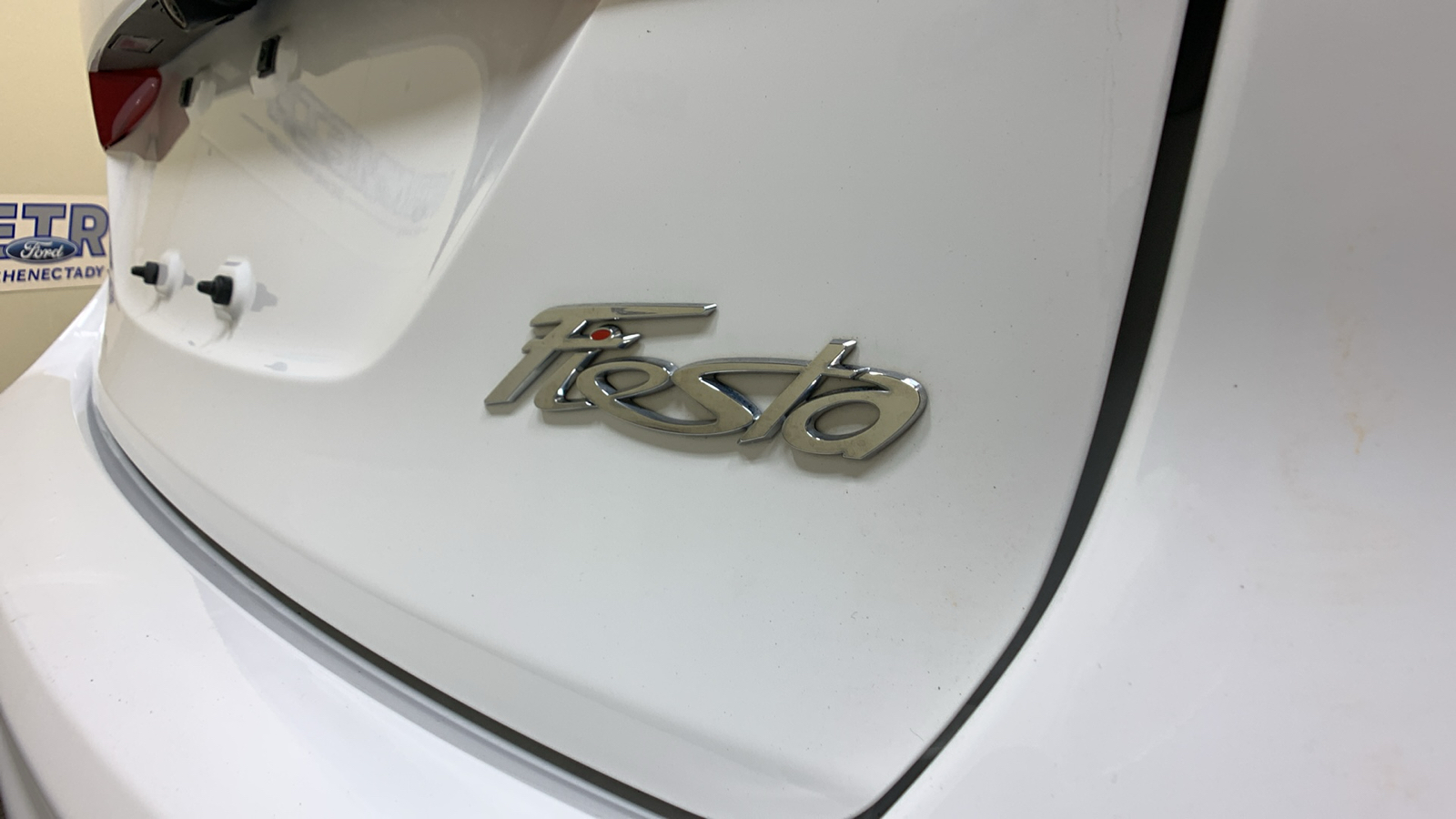 2019 Ford Fiesta S 16