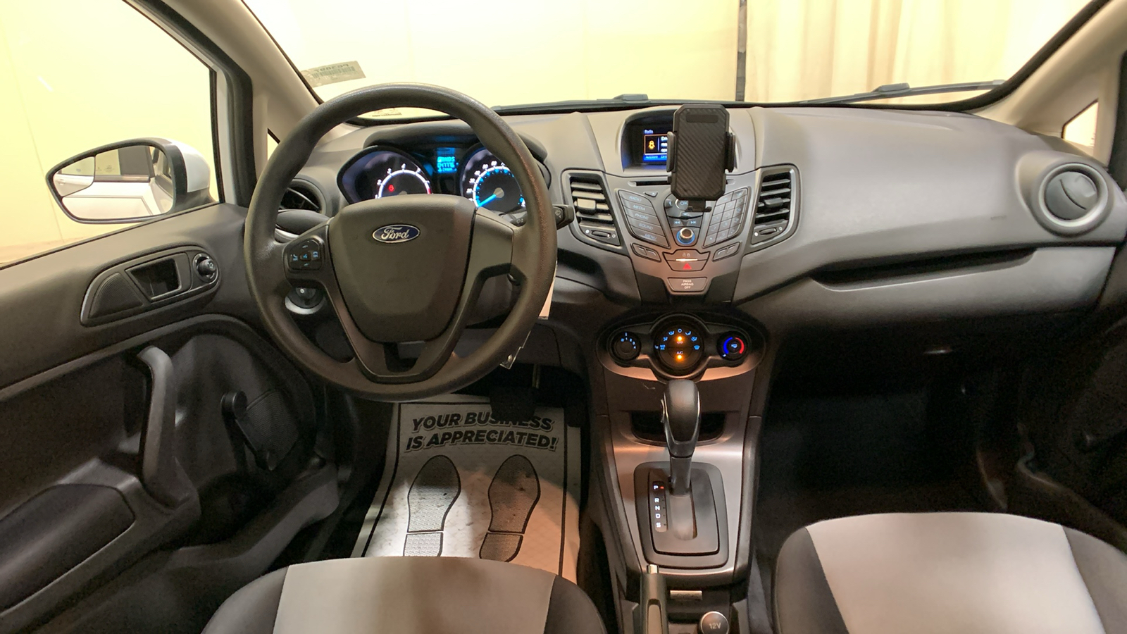 2019 Ford Fiesta S 22