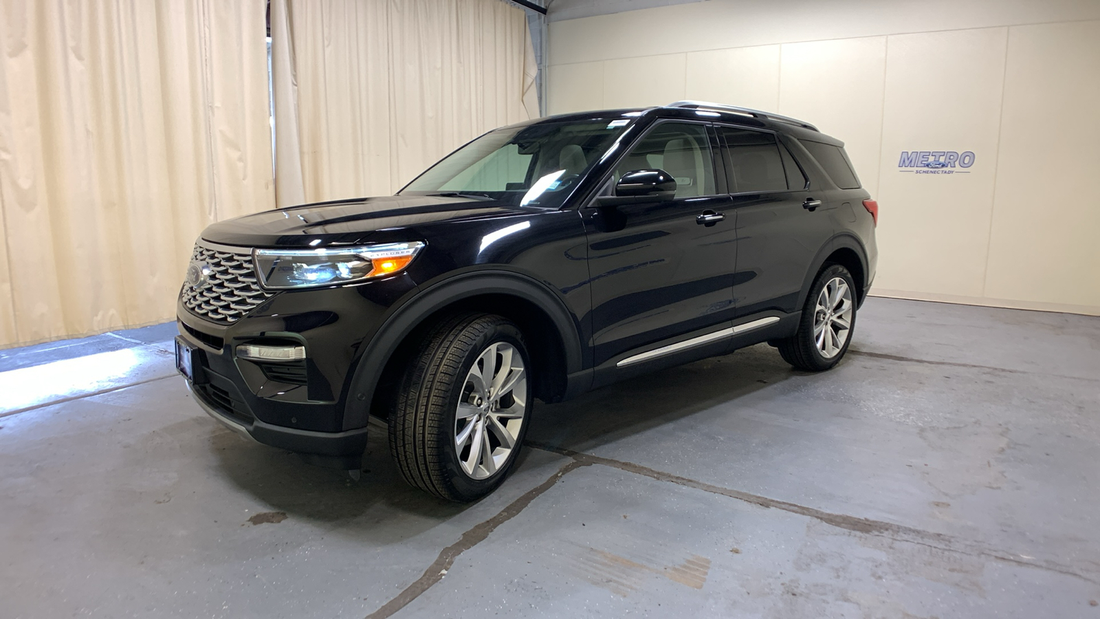 2021 Ford Explorer Platinum 55