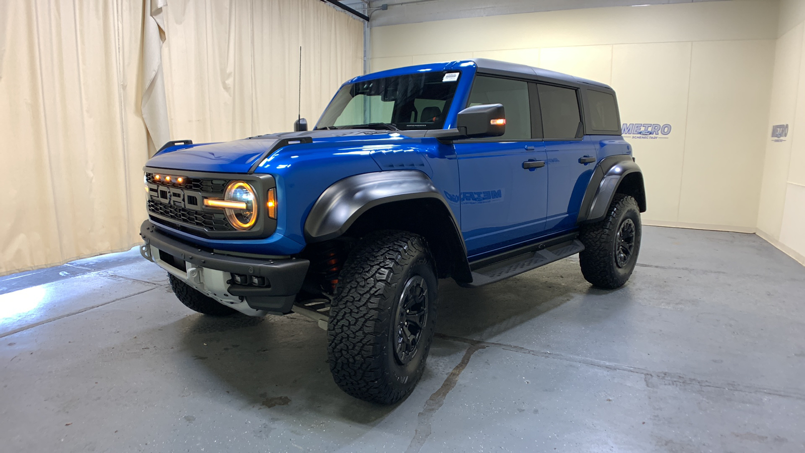 2022 Ford Bronco Raptor 7