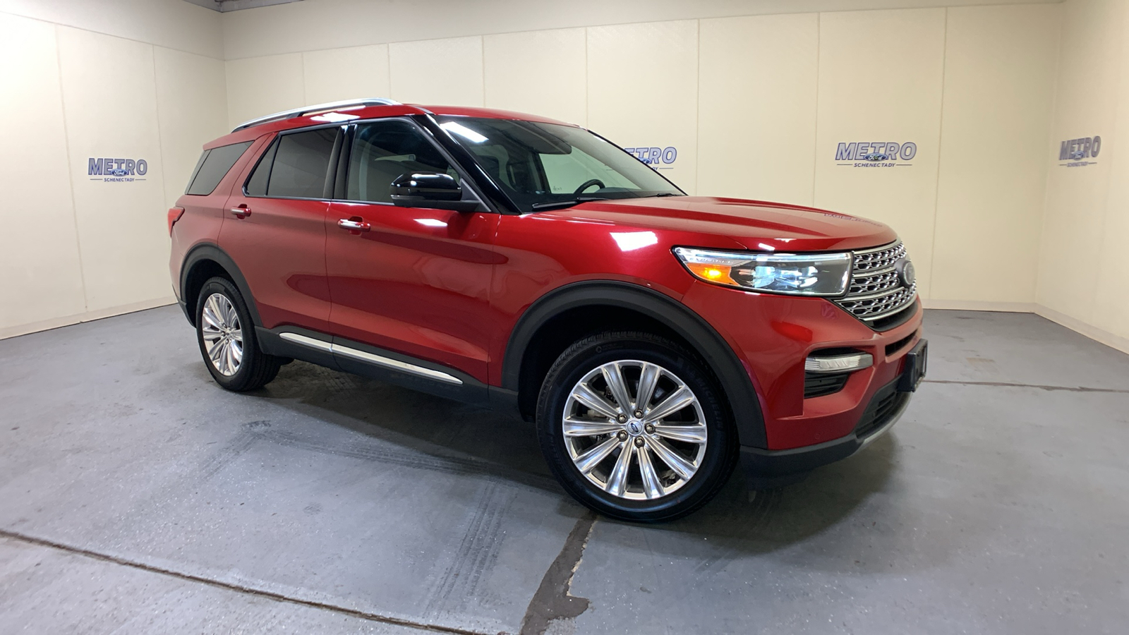 2021 Ford Explorer Limited 1