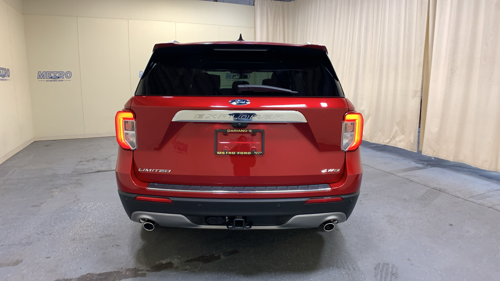 2021 Ford Explorer Limited 4